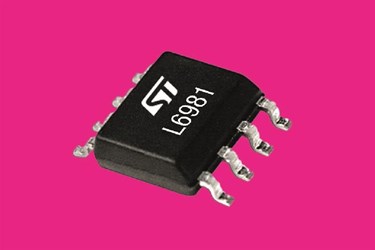 Integrated 1.5A synchronous regulators