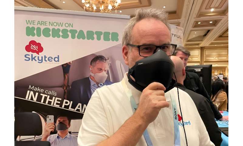 Wearing the Skyted silent mask, 'your voice doesn't go out and noise doesn't come in,' company founder Stephane Hersen explains